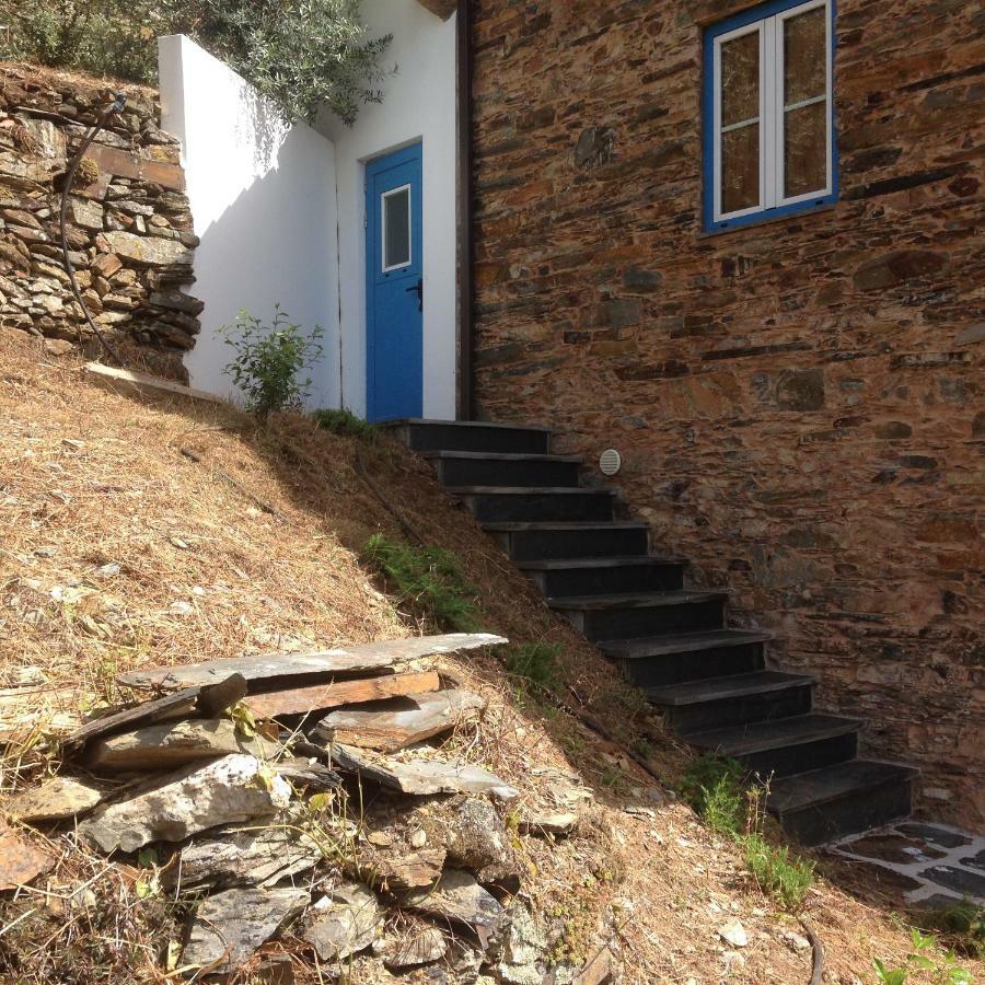 منزل الضيف Cha de Alvares  في Casas Do Sinhel المظهر الخارجي الصورة